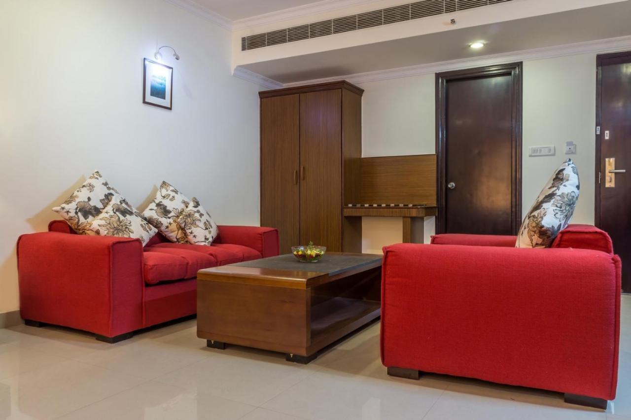 Hotel Saptagiri Хайдарабад Экстерьер фото
