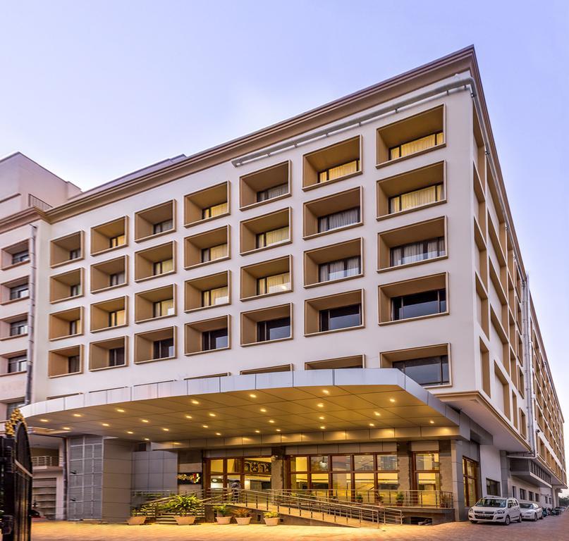 Hotel Saptagiri Хайдарабад Экстерьер фото
